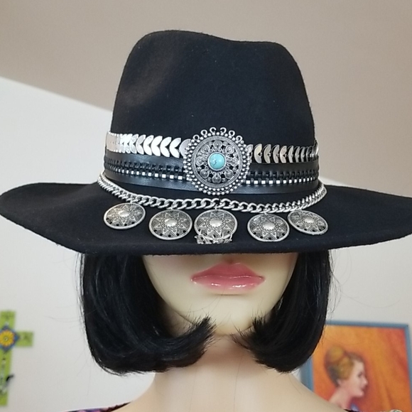 Aldo Accessories - ALDO SILVER Chains Edgy Black Ornate Western Hat M